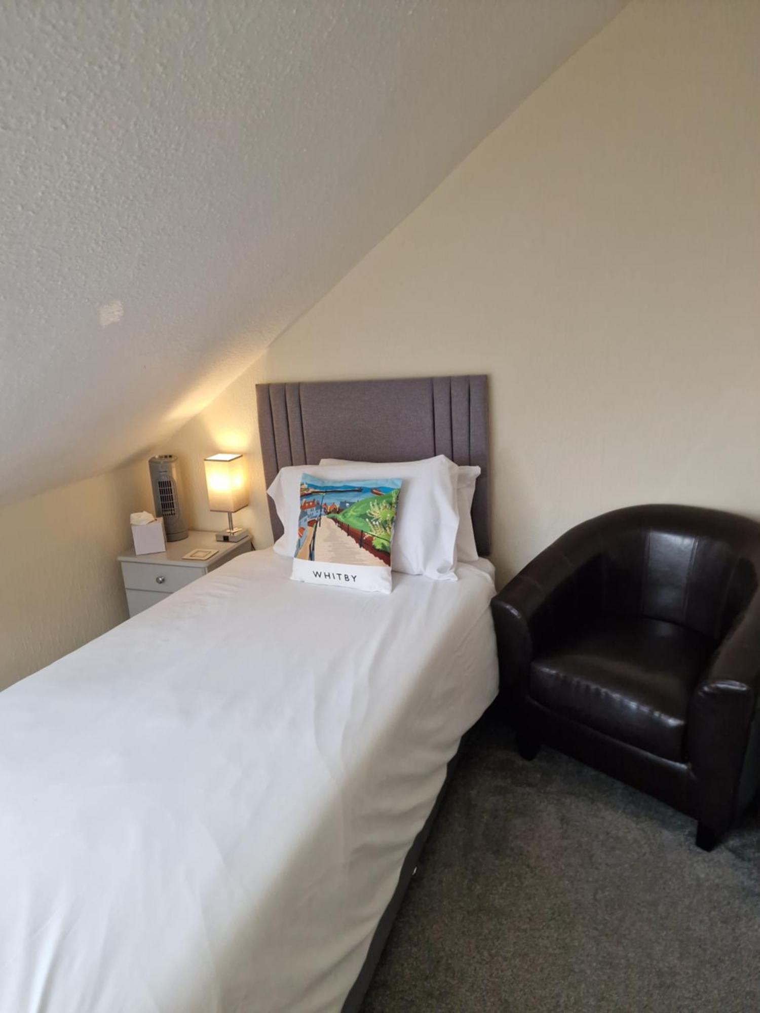 Hotel The Europa Whitby Pokoj fotografie